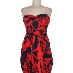 Shoshanna
Size 8 Cocktail dress